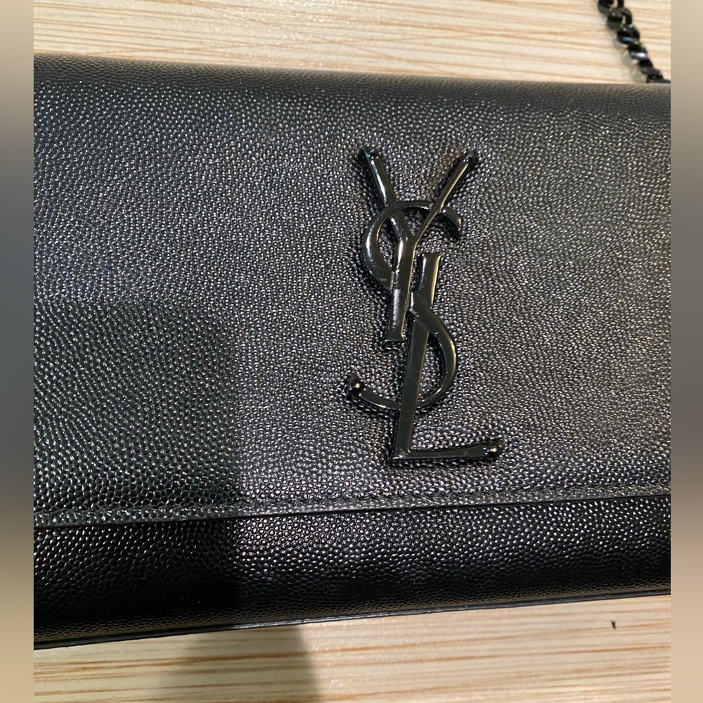 YSL Saint Laurent Pebbled Leather Purse - Picture 2 of 14